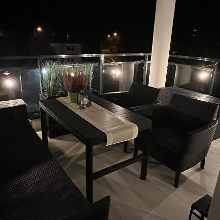 Apartament Jantar Buitenkant foto