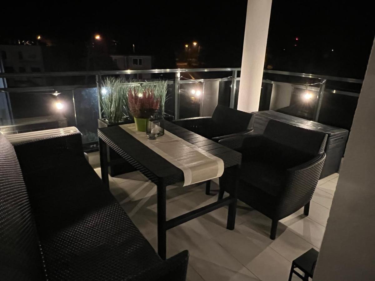 Apartament Jantar Buitenkant foto